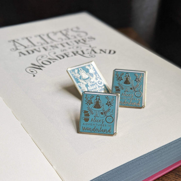 Clearance Seconds Sale -  Alice in Wonderland - Bookish Pin